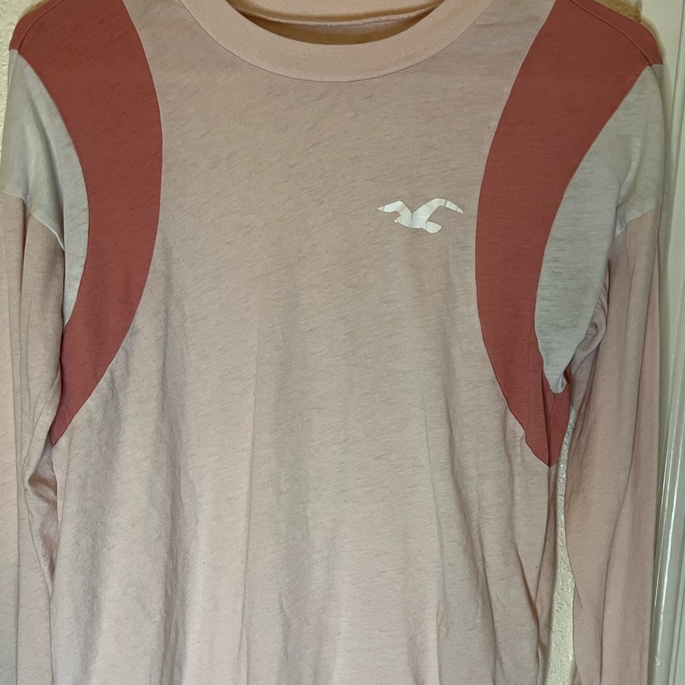 Hollister long sleeve T